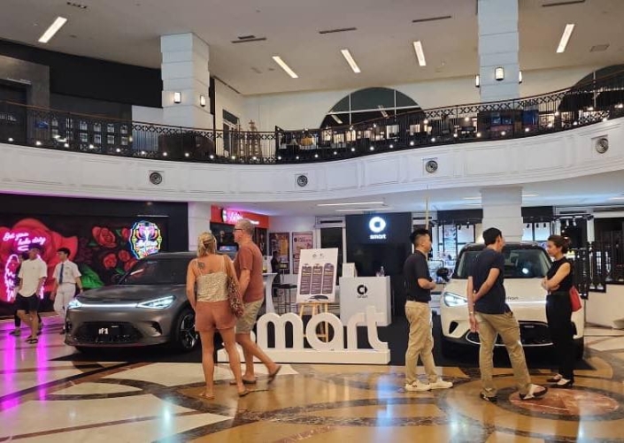 SQ Main Lobby