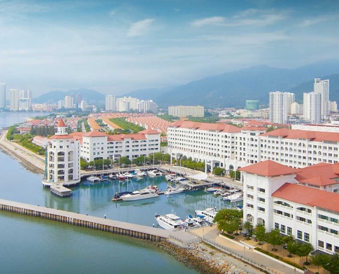 Straits Quay Marina