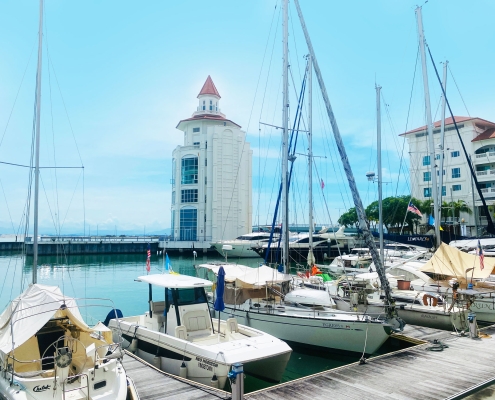 SQ Marina